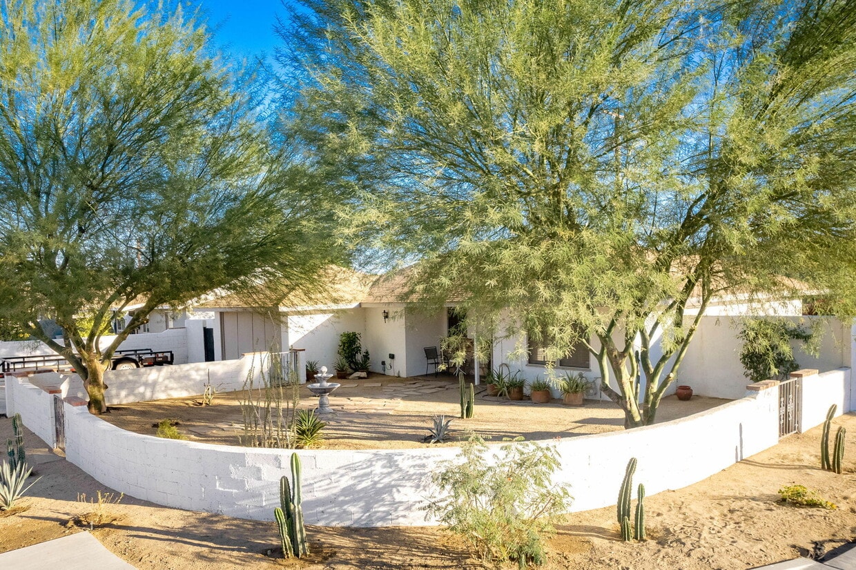 Primary Photo - 3713 Cll San Antonio