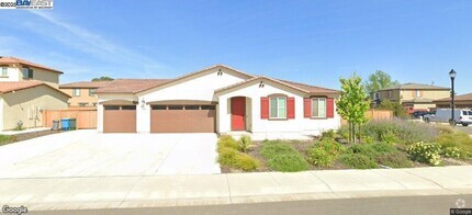 Building Photo - 745 Daybreak Dr