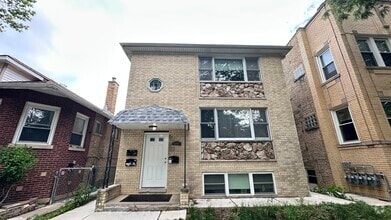 Building Photo - 5407 N Sawyer Ave