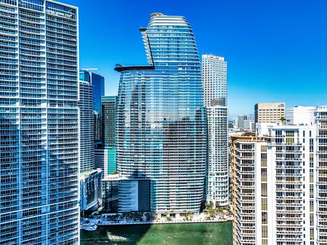 Foto del edificio - 300 Biscayne Boulevard Way