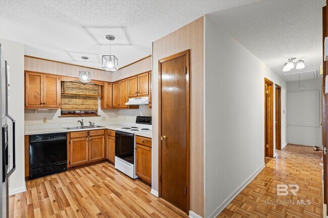 Foto del edificio - 20020 Lea Brook Pl