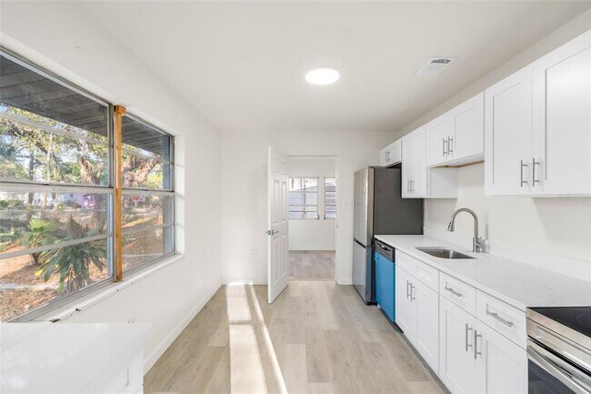 Foto del edificio - 1778 23rd St