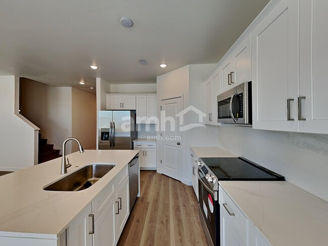 Building Photo - 25747 N 184th Dr