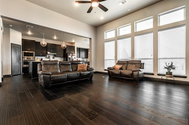 Foto del edificio - 210 Sonora Ln