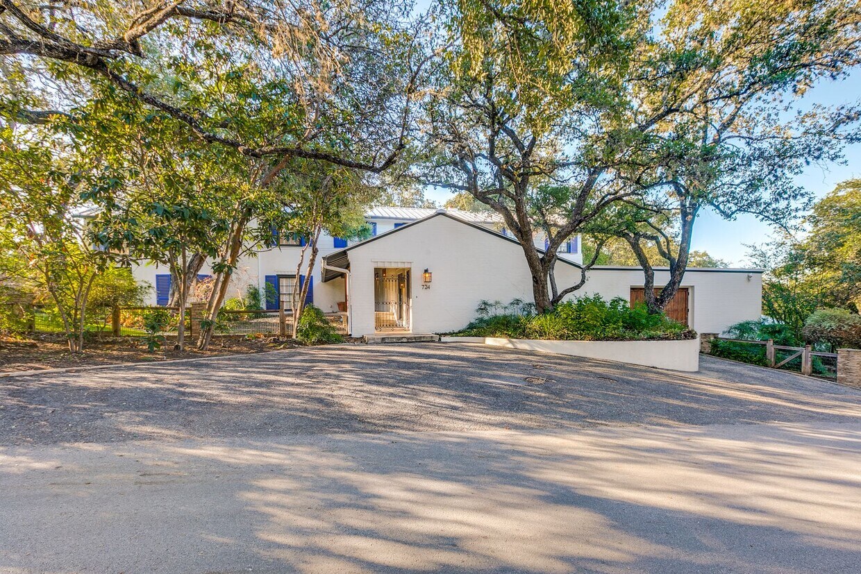 5BEDROOM ALAMO HEIGHTS ESTATE House Rental in San Antonio, TX