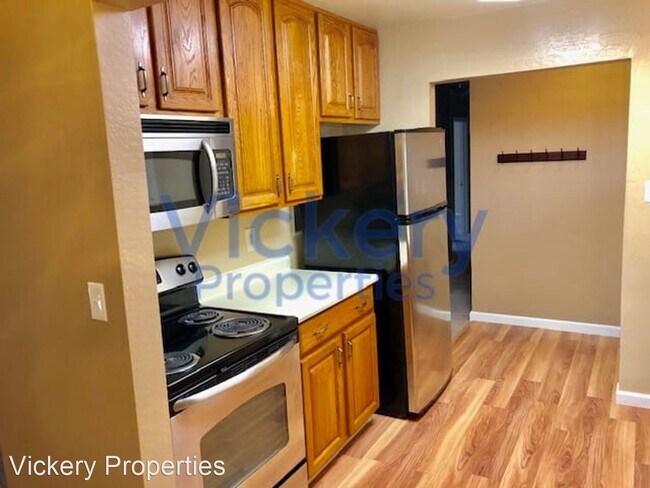 Building Photo - 3 br, 2 bath House - 3108 Meadowbrook Drive