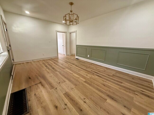 Foto del edificio - 212 Bankhead Hwy W