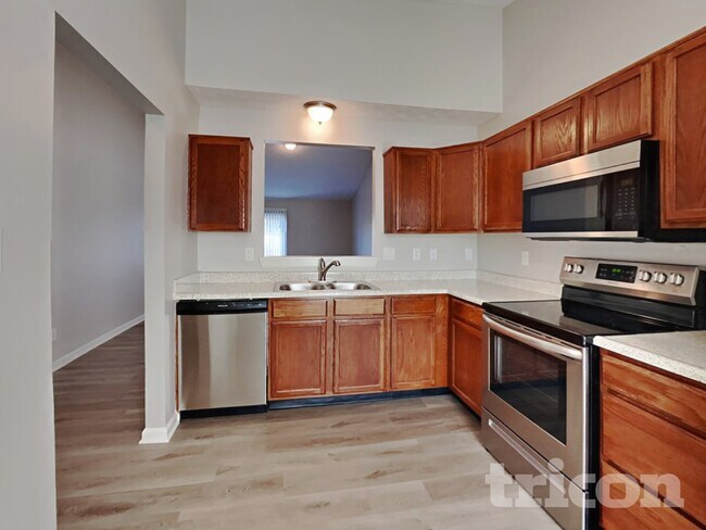 Foto del edificio - 5530 Thompson Park Blvd