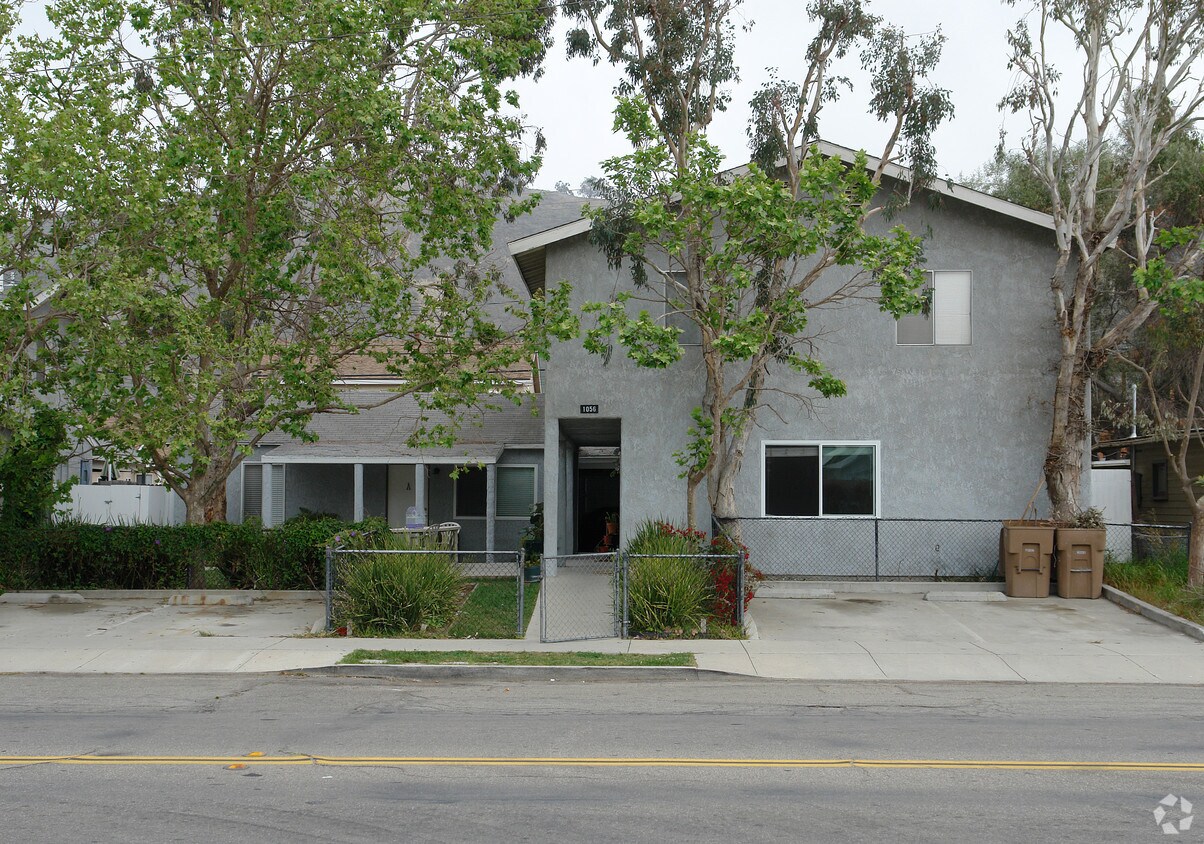 Foto del edificio - 1056 N Olive St