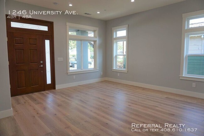 Foto del edificio - 1246 University Ave
