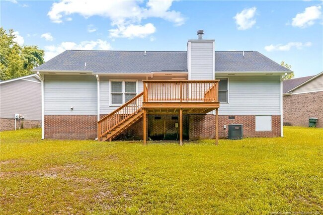 Building Photo - 5928 Lively Ct