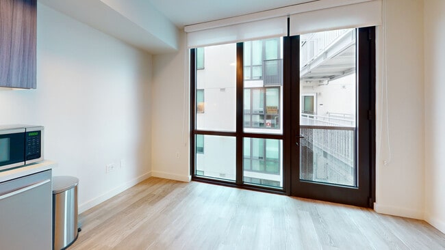 Interior Photo - HQ