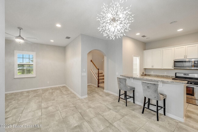 Building Photo - 8870 Napolo Dr