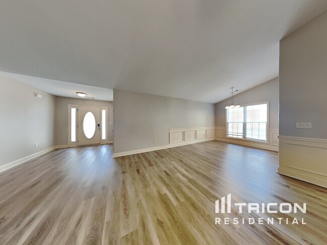 Building Photo - 507 Embassy Walk