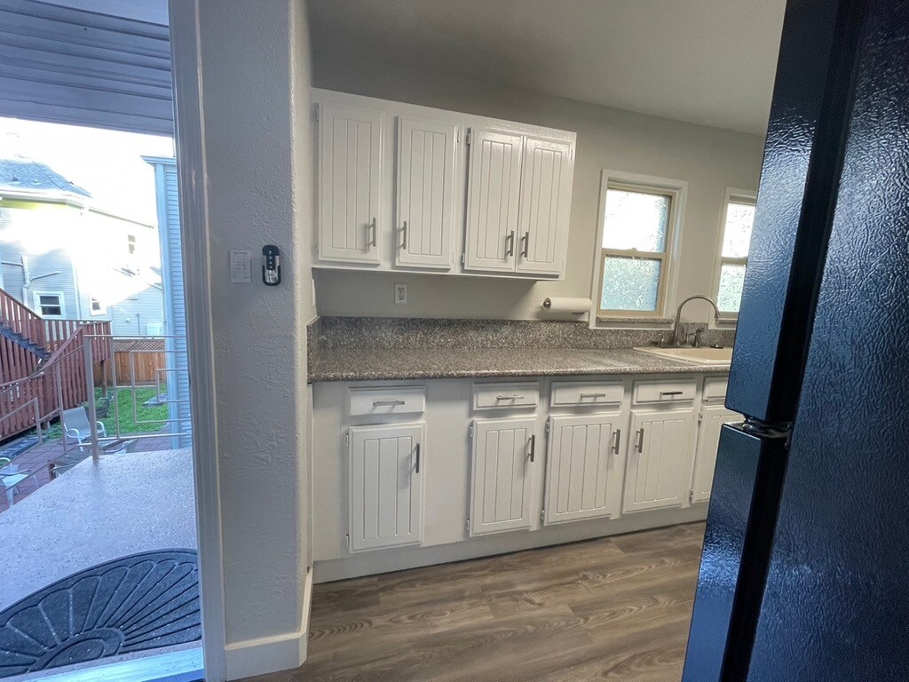 Foto principal - 547 66th St