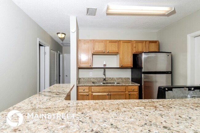 Foto del edificio - 4601 W Paxton Ave