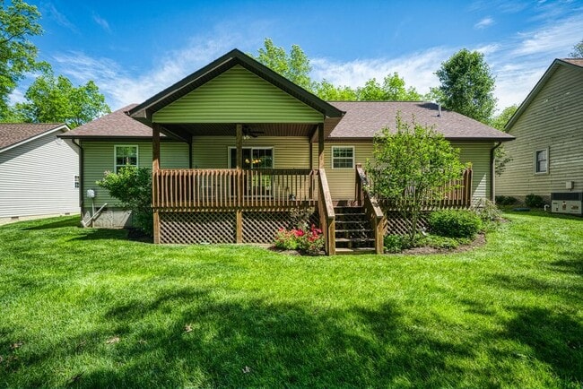 Building Photo - 155 Garfield Ct