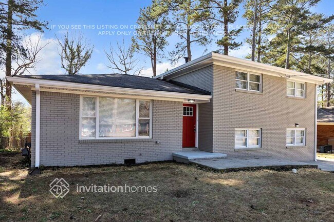 Building Photo - 3478 Lenardo Dr SW