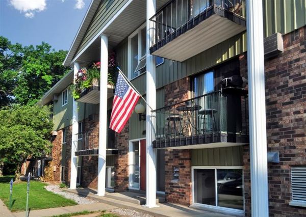 Foto del edificio - 1422 Preston Ridge NW