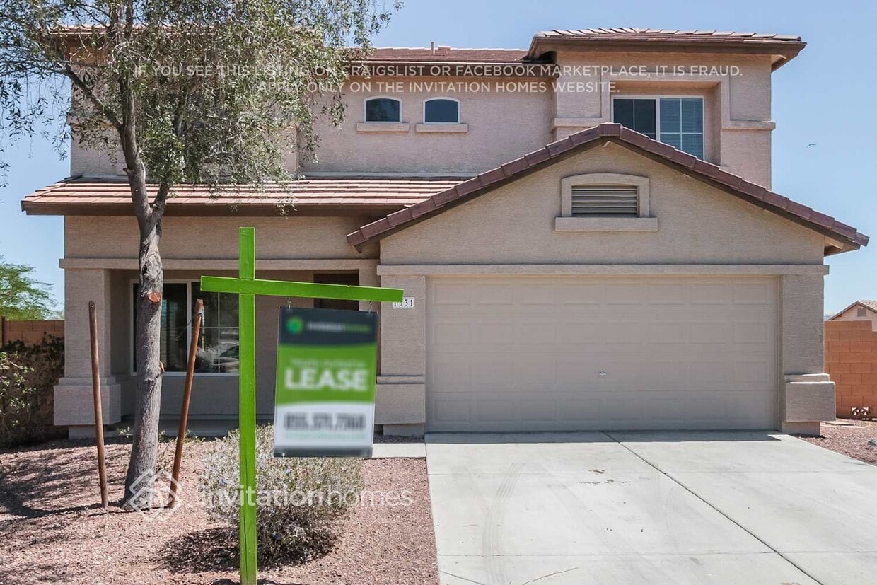 Foto principal - 1331 S 219th Ln