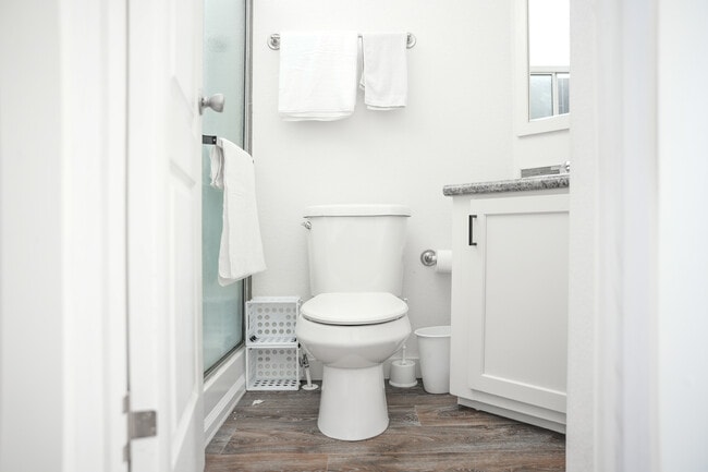 Building Photo - Tiny Home A28 Retreat