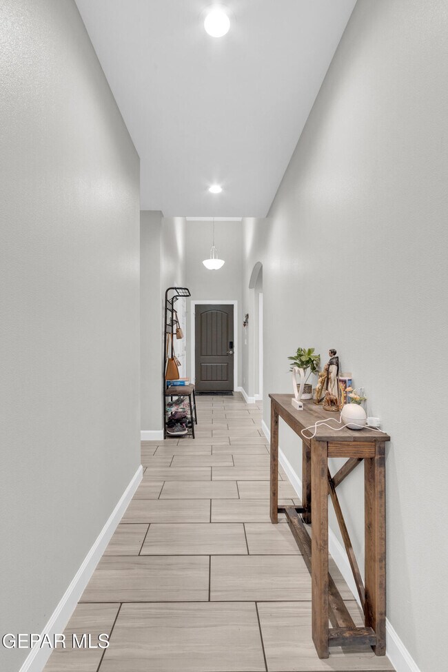 Foto del edificio - 412 Beech Tree Dr