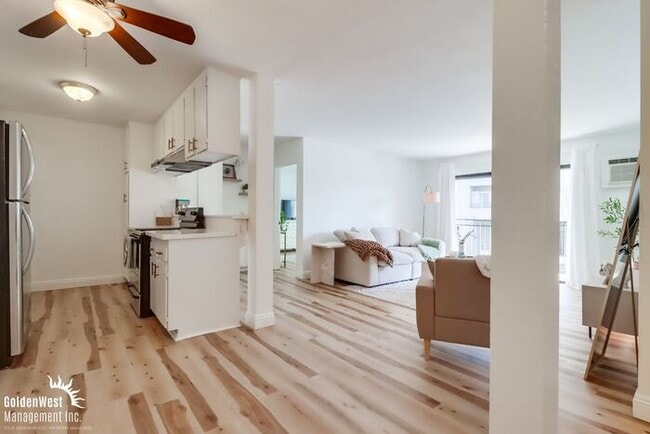 Building Photo - Bright and Spacious 2Bdm, 2Ba Condo in the...