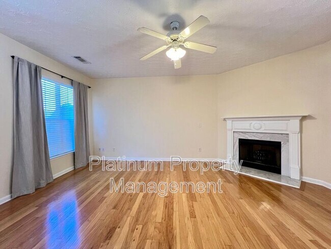 Building Photo - 3611 Beacon Rdg