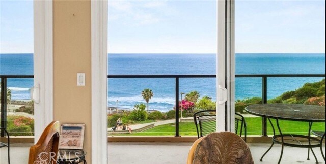 Foto del edificio - 250 Avenida Lobeiro