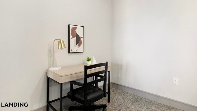Foto del edificio - 4689 Mustang Pkwy