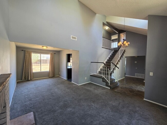 Building Photo - 39418 Southcliff Way