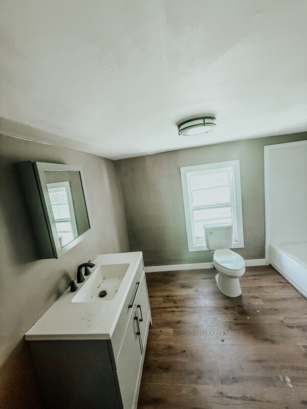 Foto del edificio - 15881 Kent Dr
