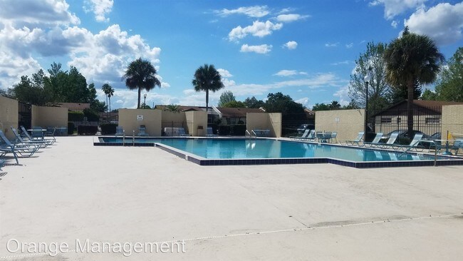 Foto del edificio - 3 br, 2 bath House - 1158 Calanda  Ave