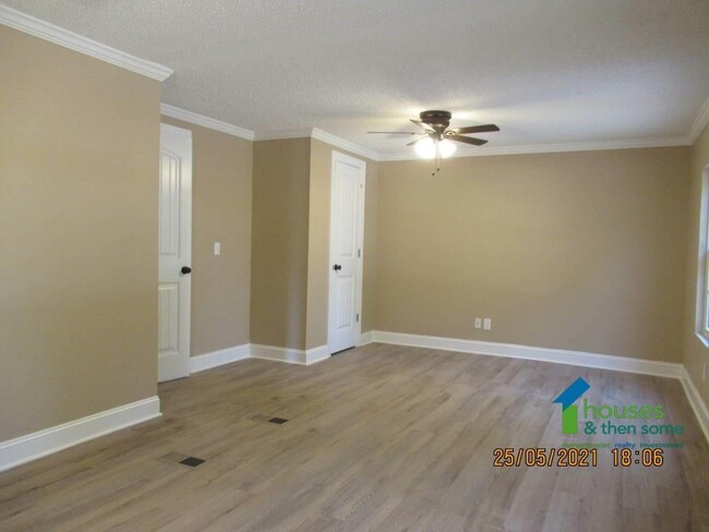 Building Photo - 500 Black Snake Rd