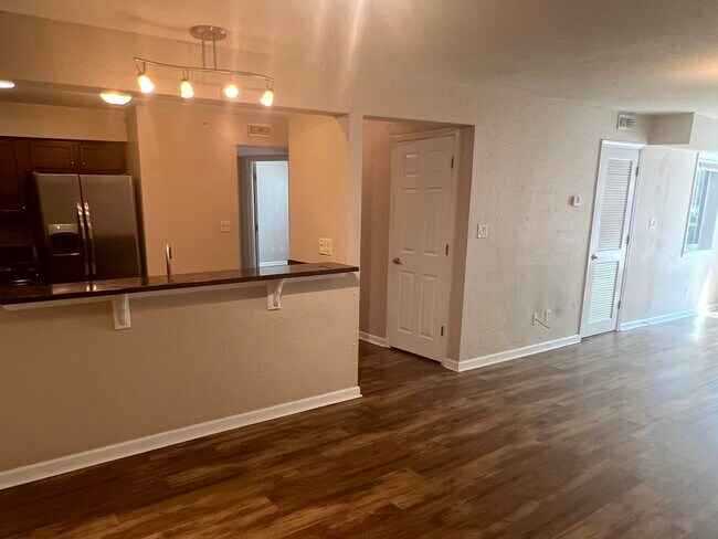 Building Photo - 1120 Ocean Trace Ln
