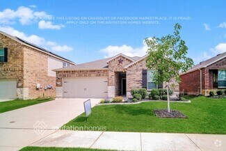 Building Photo - 1801 Vernon Dr