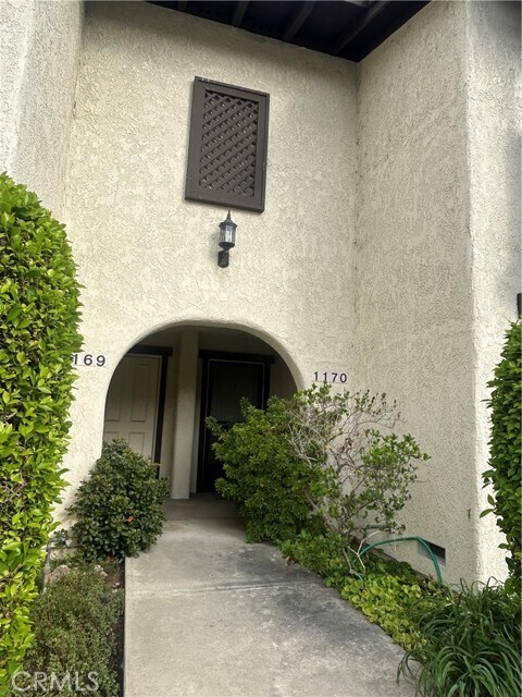 Foto del edificio - 1170 Strawberry Ln