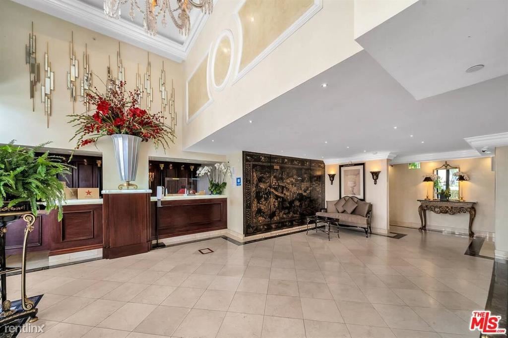 Foto principal - 10390 Wilshire Blvd