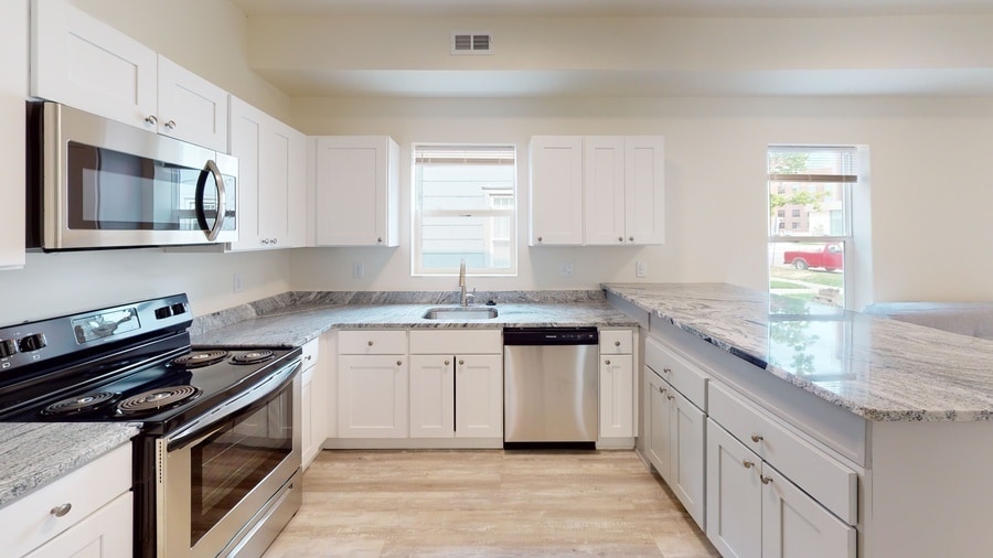 Foto principal - 1214 Washtenaw Ct