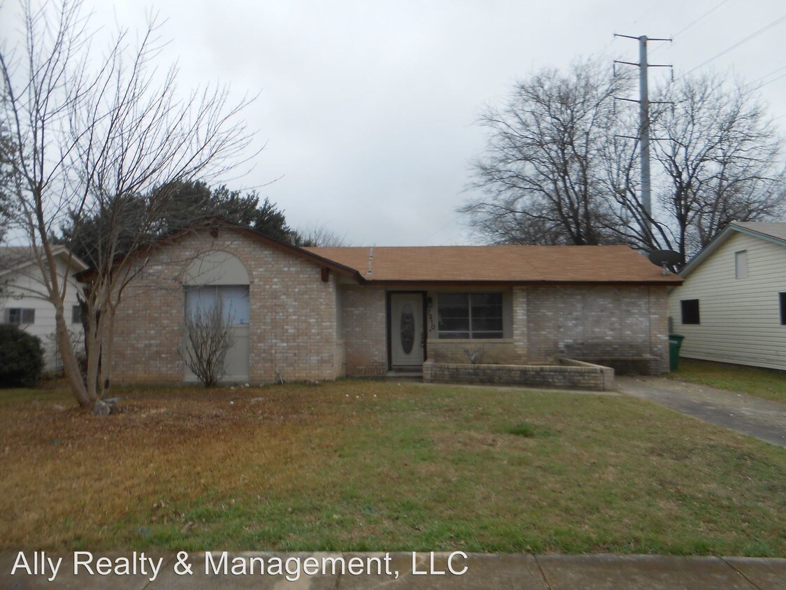 7210 Moss Creek Dr, San Antonio, TX 78238 House for Rent in San