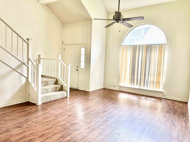 Foto del edificio - 9645 Siegen Ln