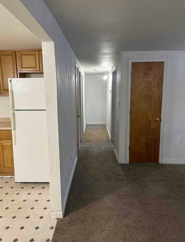 Foto del edificio - 4027 E 8th Ave