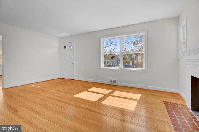 Foto del edificio - 5713 5th St S