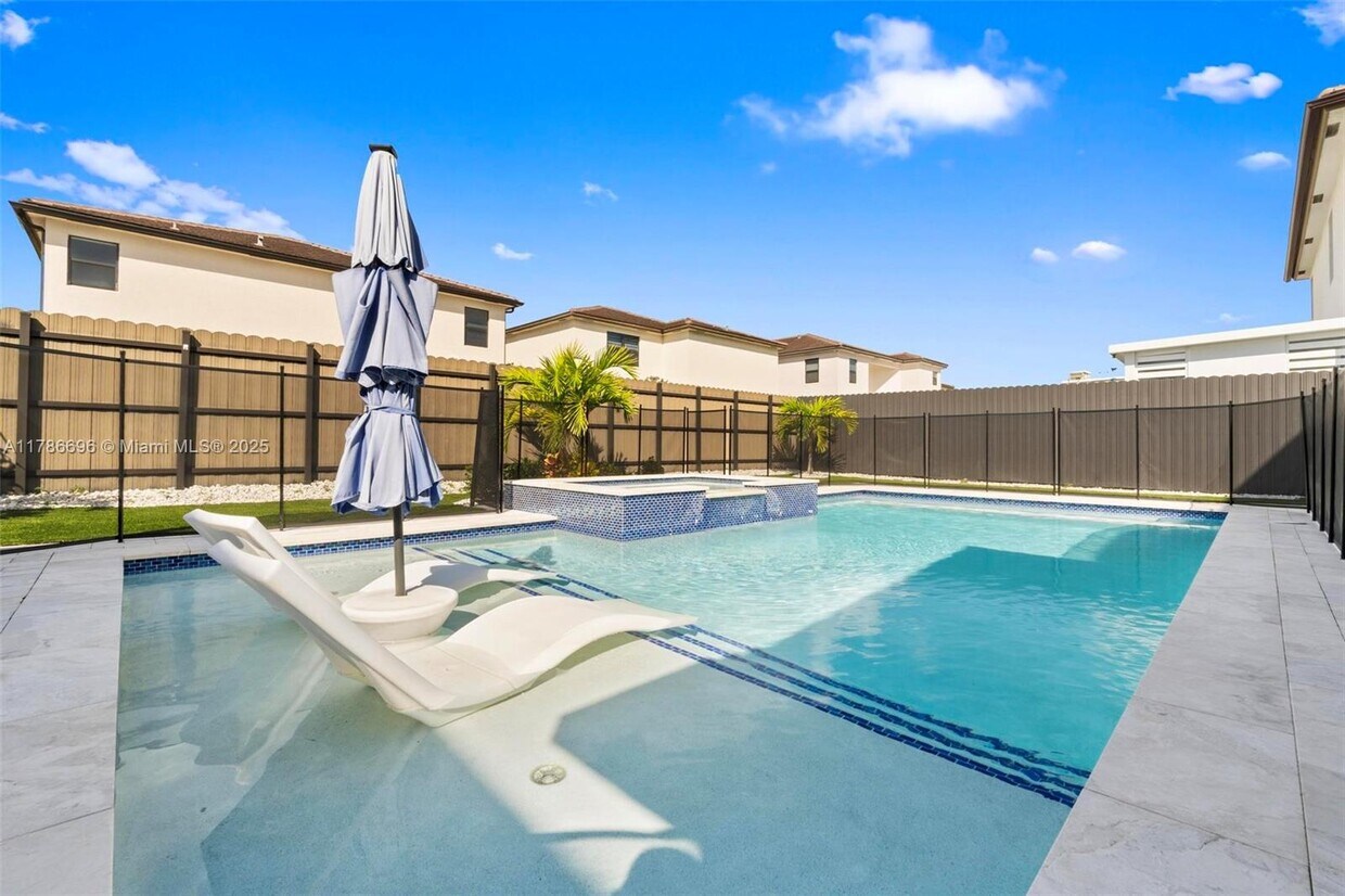 Foto principal - 22718 SW 131st Ave