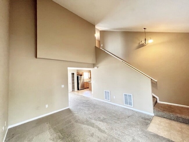 Building Photo - Two Story 3 Bedroom 1.5 Bath Home
