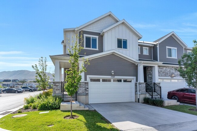 Building Photo - 15167 S Wild Horse Wy