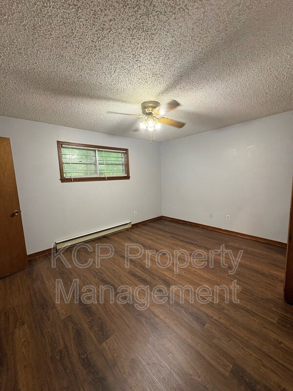 Foto del edificio - 1007 Cedar St