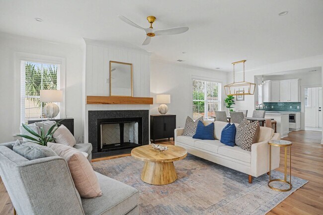 Building Photo - 3 Bedroom Home near Parkside in Savannah