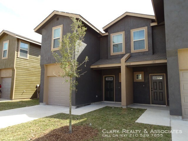 Building Photo - 6618 Mia Way #102, San Antonio, TX. 78233