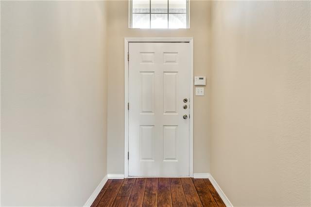 Foto del edificio - 5424 Highlands Dr